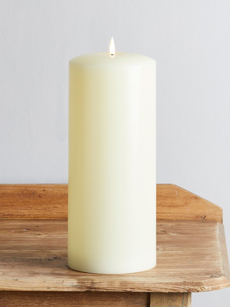 Lights4fun Natural TruGlow® LED Chapel Candle 30cm - Image 4 of 4
