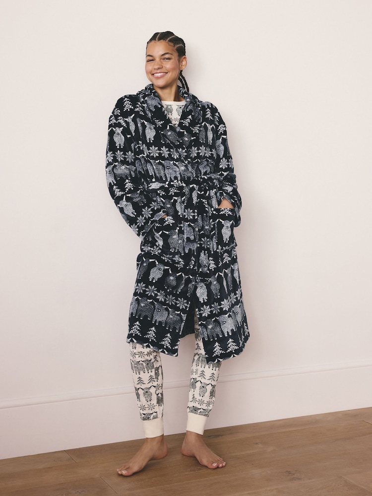 Navy Blue Hamish The Highland Cow Family Matching Christmas Cosy Dressing Gown - Image 2 of 11