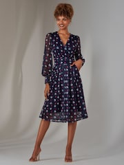 Dunkelblau - Jolie Moi Langarm-Midikleid mit Spitzenmuster - Bild 1 von 6