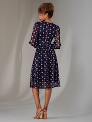 Dunkelblau - Jolie Moi Langarm-Midikleid mit Spitzenmuster - Bild 2 von 6