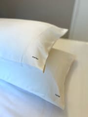 Martex Ivory Satin Travel Pillowcase Pair - Image 3 of 4