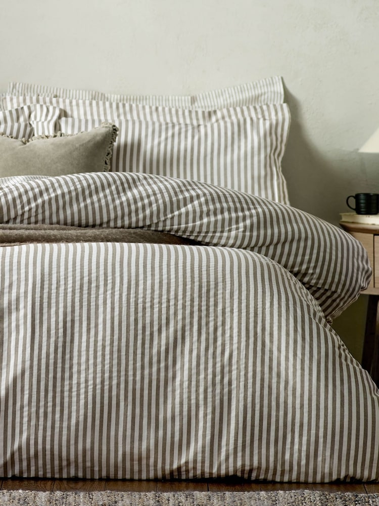 Yard Beetroot Hebden Striped 100% Cotton Pillowcase Pair - Image 2 of 3