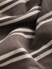 لون محايد - Stripe Quarter Zip Neck Sweatshirt - صورة 6 من 7