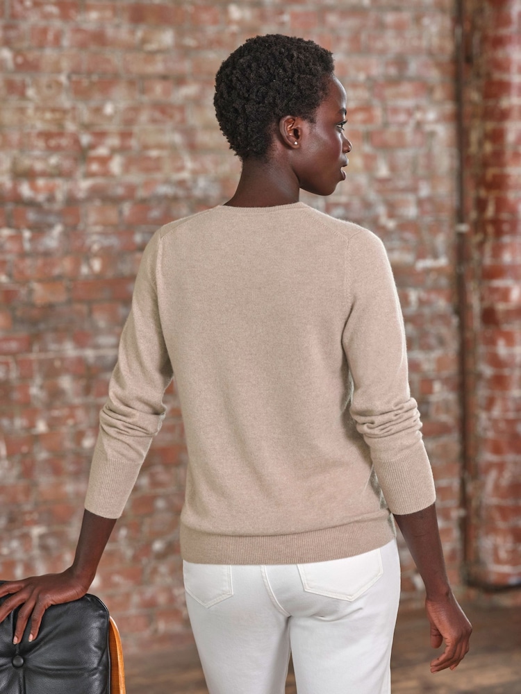 Pure Collection Mink Cashmere V Neck Sweater - Image 2 of 3 Pure Collection Mink Cashmere V Neck Sweater - Image 2 of 3