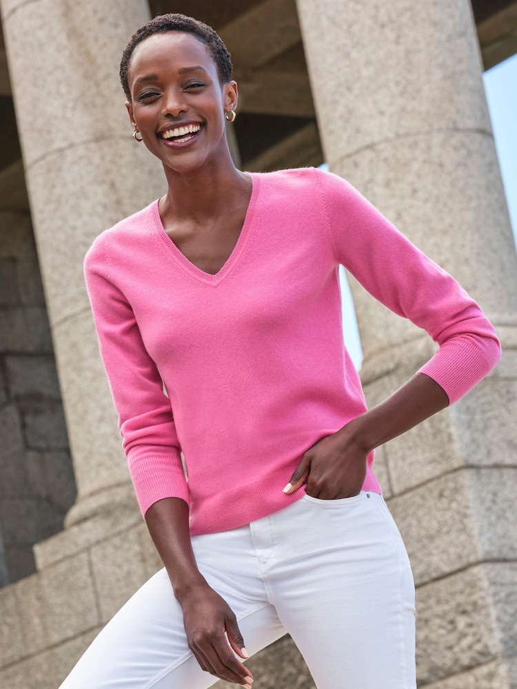 Pure Collection Pink Cashmere Long Sleeve Slim Fitting V-Neck Sweater - Image 1 of 3