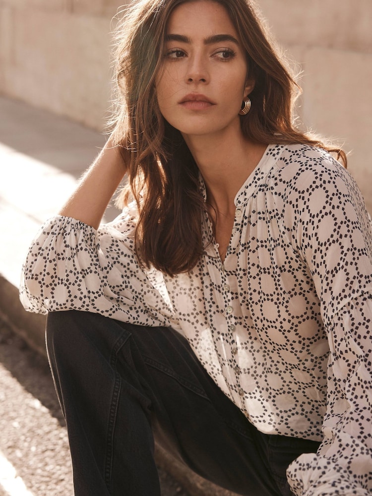 Mint Velvet Cream Geometric Print Blouse - Image 2 of 8