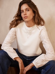 سويت شيرت بكُم مطرَّز من Mint Velvet - صورة 6 من 8