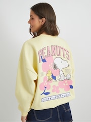 Skinnydip Snoopy x Flower Sweatshirt - صورة 2 من 6