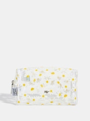 Skinnydip White Cute Daisy Make-Up Bag - Image 1 of 5