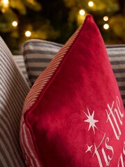 Red 43 x 43cm Christmas Tis The Season Slogan Cushion - Image 2 of 5