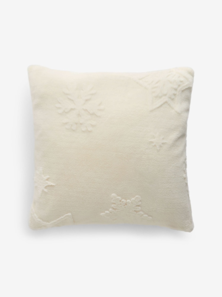 Natural 50 x 50cm Carved Faux Fur Snowflake Cushion - Image 4 of 4 Natural 50 x 50cm Carved Faux Fur Snowflake Cushion - Image 4 of 4