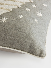 Embroidered Christmas Tree Cushion - Slika 3 iz 3