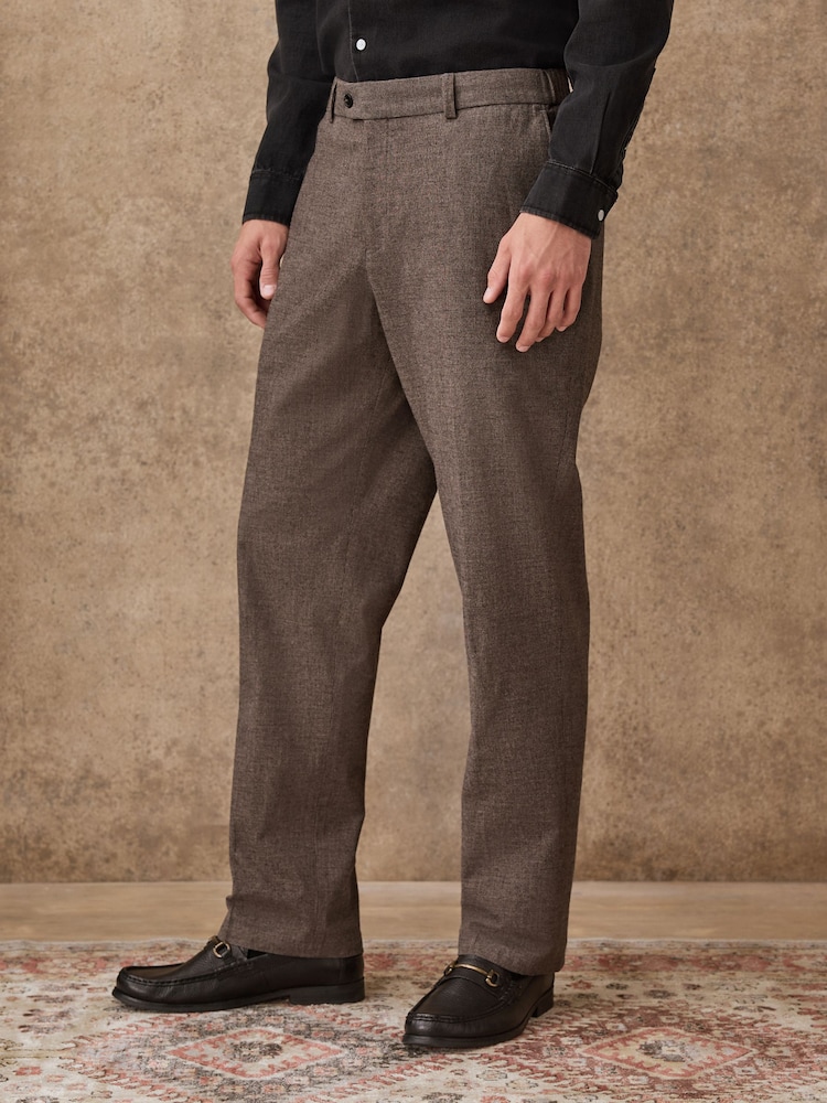 Braun - Regular Fit Smart Brushed Cotton Textured Trousers - Bild 1 von 13