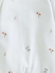 Mamas & Papas 100% Cotton Embroidered Flower White Sleepsuit - Imagen 3 de 3