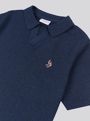 أزرق - من U.S. Polo Assn. قميص بولو بياقة صغيرة من قطن ممشط 100% للرجال - صورة 7 من 7