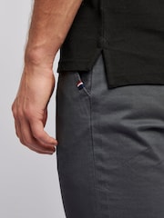 U.S. Polo Assn. Light Grey Mens Classic Chinos Trousers - Image 5 of 8