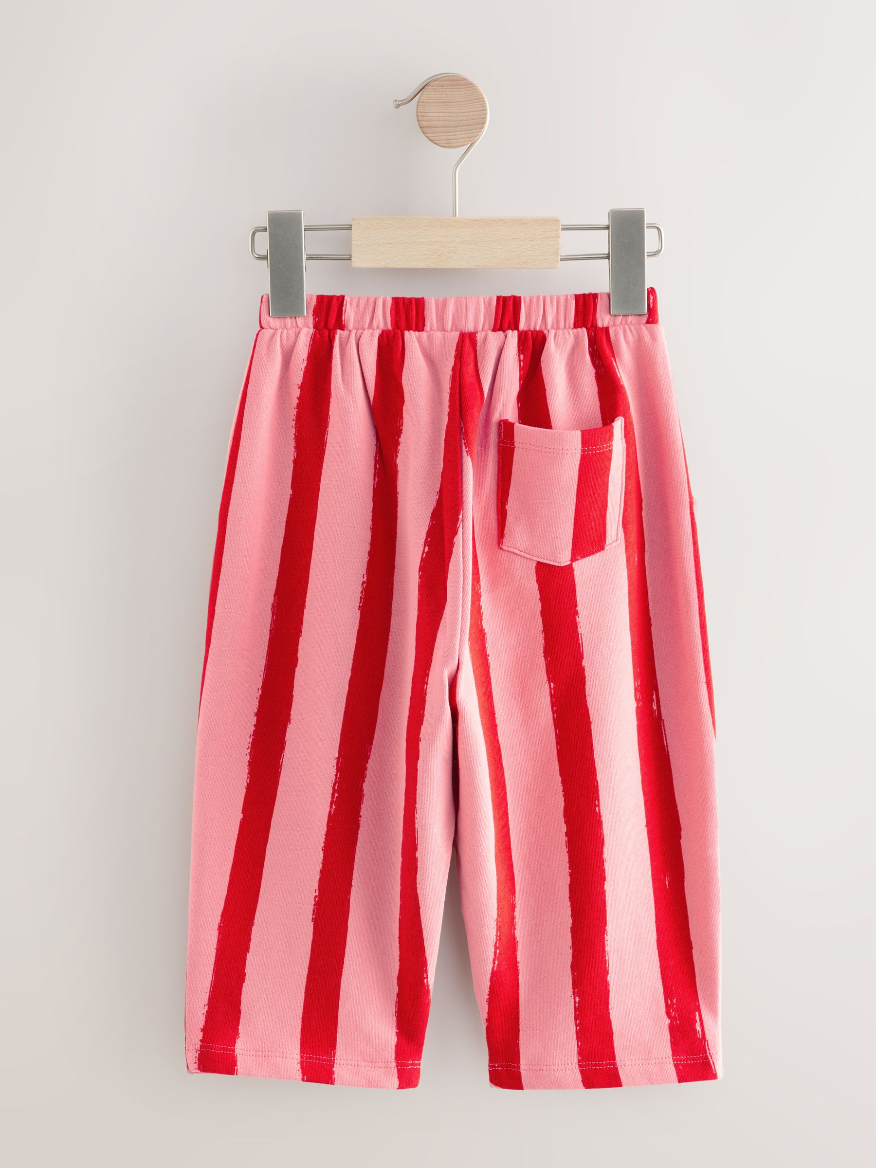 Next：日本 ピンク & レッド ストライプ - テクスチャード バレル