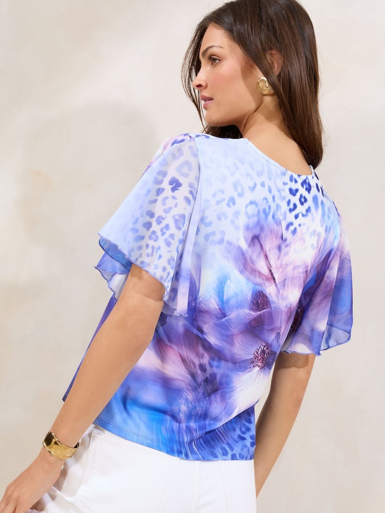 Lipsy Embellished Printed Flutter Sleeve T-Shirt - Bild 4 von 4