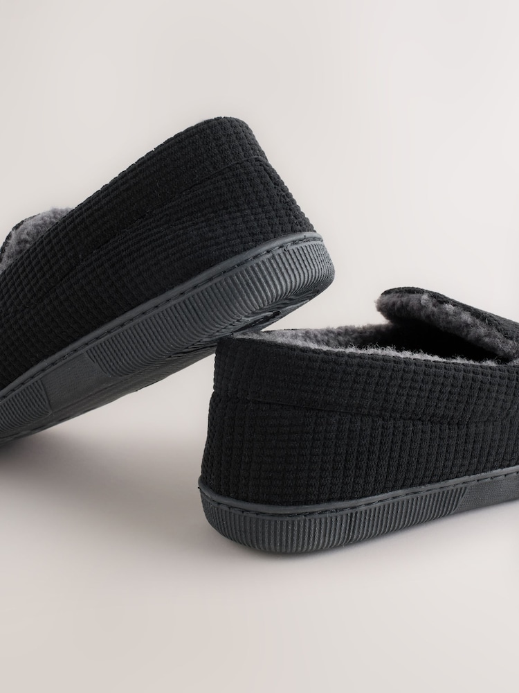 Black Closed Back Textured Slippers - Image 2 of 5