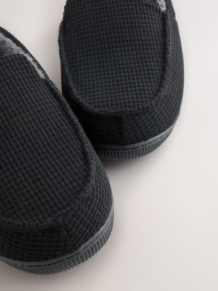 Black Closed Back Textured Slippers - Image 5 of 5