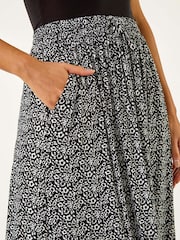 Roman Black Animal Print Hareem Stretch Skirt - Image 5 of 5