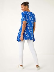 Roman Blue Floral Print Hanky Hem Tunic Top - Image 2 of 5
