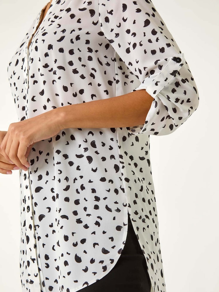 Roman White Spot Print V-Neck Button Blouse - Image 5 of 5