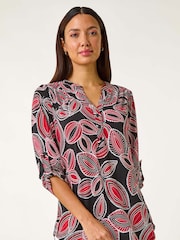Roman Red Textured Leaf Print V-Neck Stretch Blouses - Image 4 of 5
