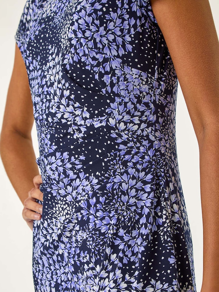 Roman – gerafftes Etuikleid mit floralem Print - Bild 5 von 5 Roman – gerafftes Etuikleid mit floralem Print - Bild 5 von 5