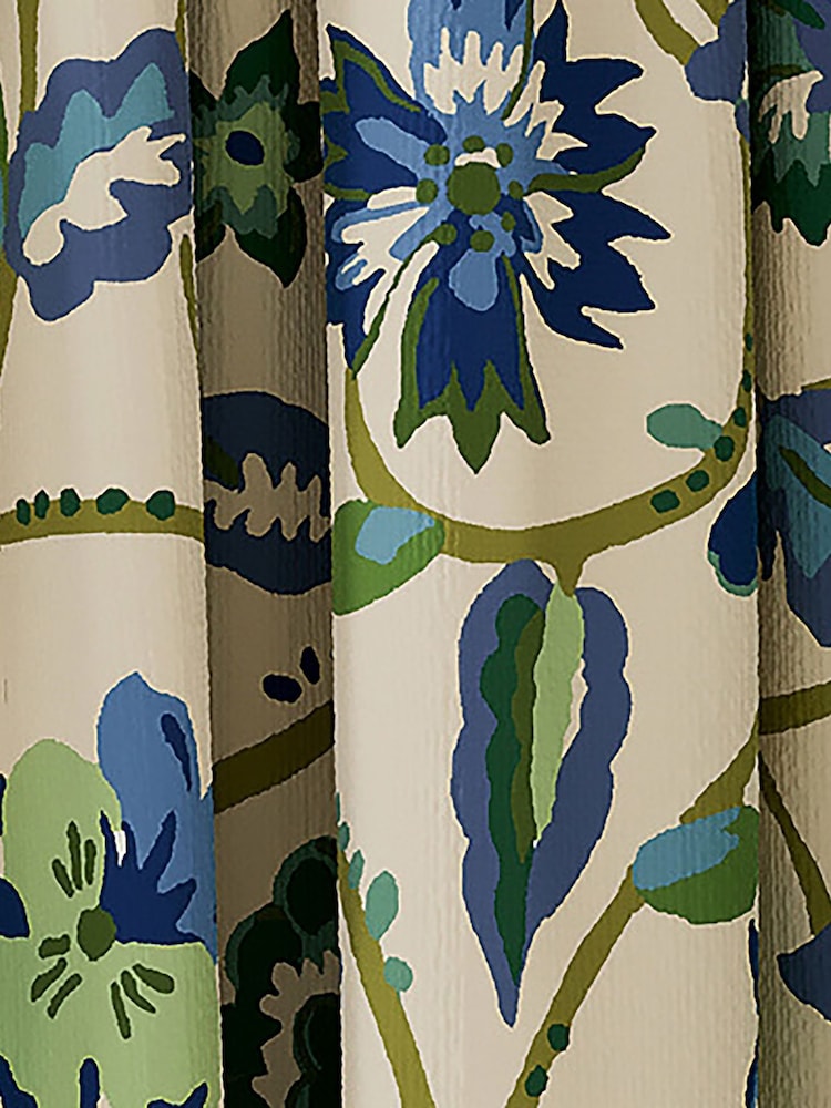 Land & Shore Green Esther Lined Pencil Pleat Curtains - Image 2 of 3
