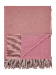 Land & Shore Multi Espie Knit Throw - Image 2 of 2