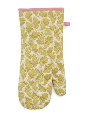 Land & Shore Multi Oak Leaf Print Oven Gloves - Image 2 of 2