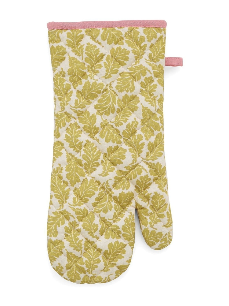 Land & Shore Multi Oak Leaf Print Oven Gloves - Image 2 of 2