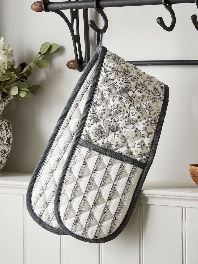 Burleigh X Bedeck Of Belfast Charcoal Regal Peacock Double Oven Gloves - Image 3 of 3
