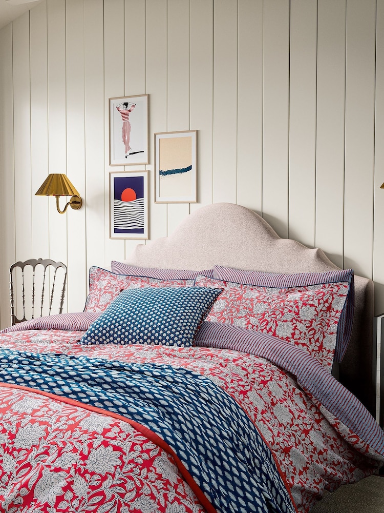 Land & Shore Blue Red Rowallane Duvet Cover and Pillowcase Set - Image 2 of 4