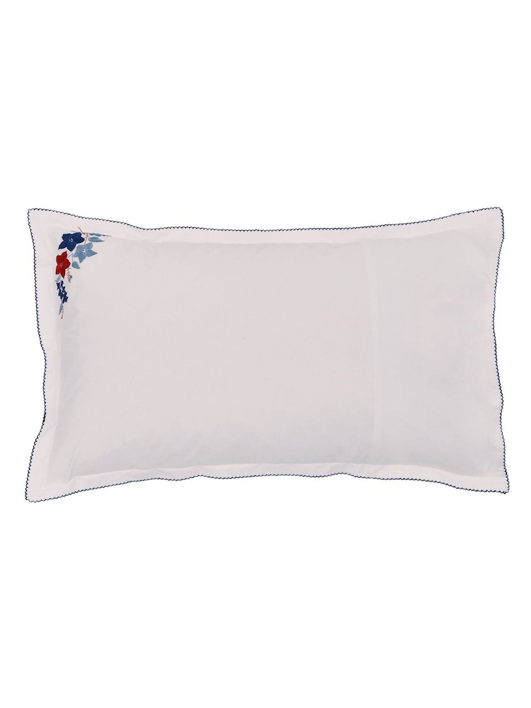 Land & Shore Blue Red Fia Duvet Cover and Pillowcase Set - Image 4 of 4