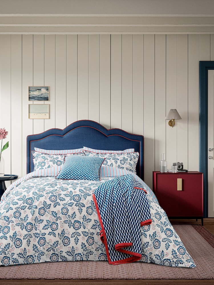 Land & Shore Blue Red River 100% Cotton Cushion - Image 2 of 4