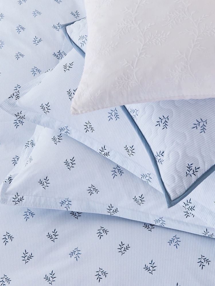Murmur Ballintoy Blue Thalia Duvet Cover and Pillowcase Set - Image 6 of 6