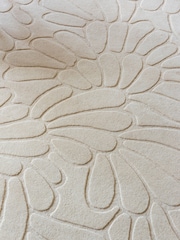 Laura Ashley Cream Coleby Petals Hedgerow Rug - Image 4 of 9