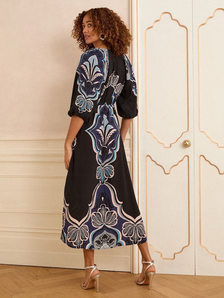 black dress with blue roses [$84.00]Klein Blue & Black Roses Off-Shoulder Lolita Boning Dress + Rose  Choker + Hat Full Set