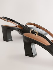 Negro - Forever Comfort® Square Toe Slingback Heels - Imagen 9 de 10