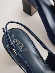 Azul marino - Forever Comfort® Hardware Slingback Block Heels - Imagen 5 de 10