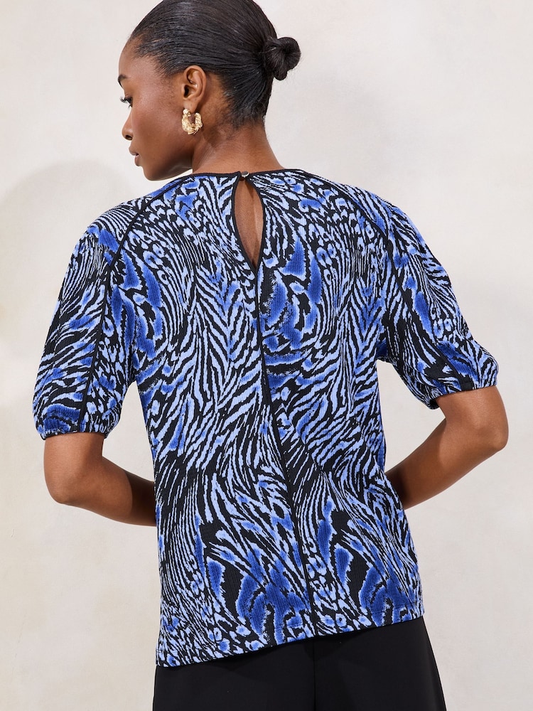 Lipsy Blue Short Sleeve Printed Crinkle Top - Image 4 of 4
