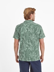 Tog 24 Green Otto Mens Night Sea Print 100% Cotton Shirt - Image 4 of 7