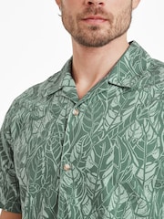 Tog 24 Green Otto Mens Night Sea Print 100% Cotton Shirt - Image 6 of 7