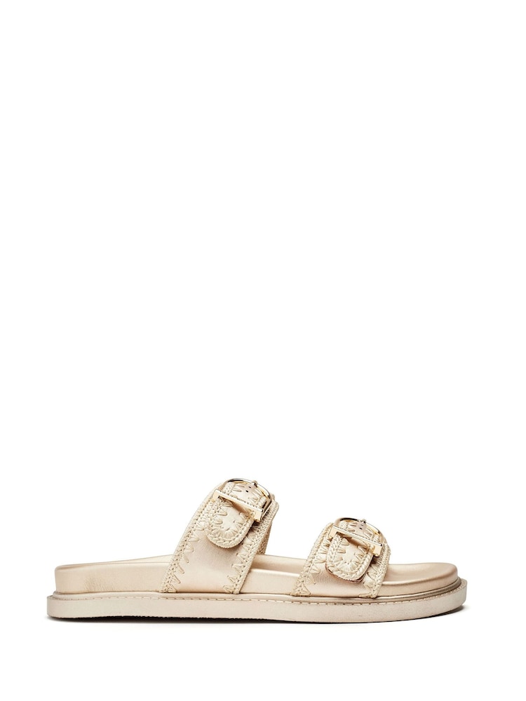 Moda in Pelle Kerriki Flat Sandals With Whip Stitch Detail - Image 2 of 4