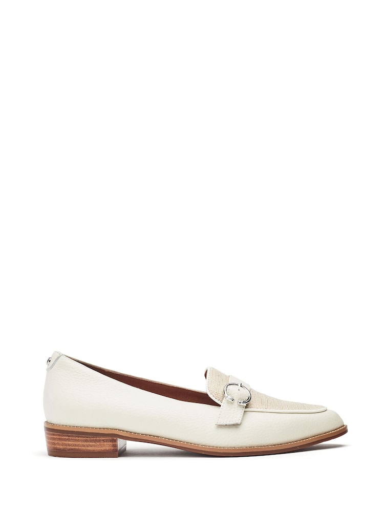 أبيض - Moda in Pelle FIG POINTED TOE SMART SHOE WITH LARRY BUCKLE - صورة 2 من 5 أبيض - Moda in Pelle FIG POINTED TOE SMART SHOE WITH LARRY BUCKLE - صورة 2 من 5