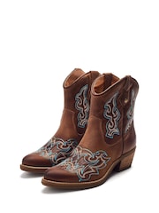 Moda in Pelle Olearia Feature Stitch Detailed Ankle Length Leather Western Brown Boots - Image 2 of 4