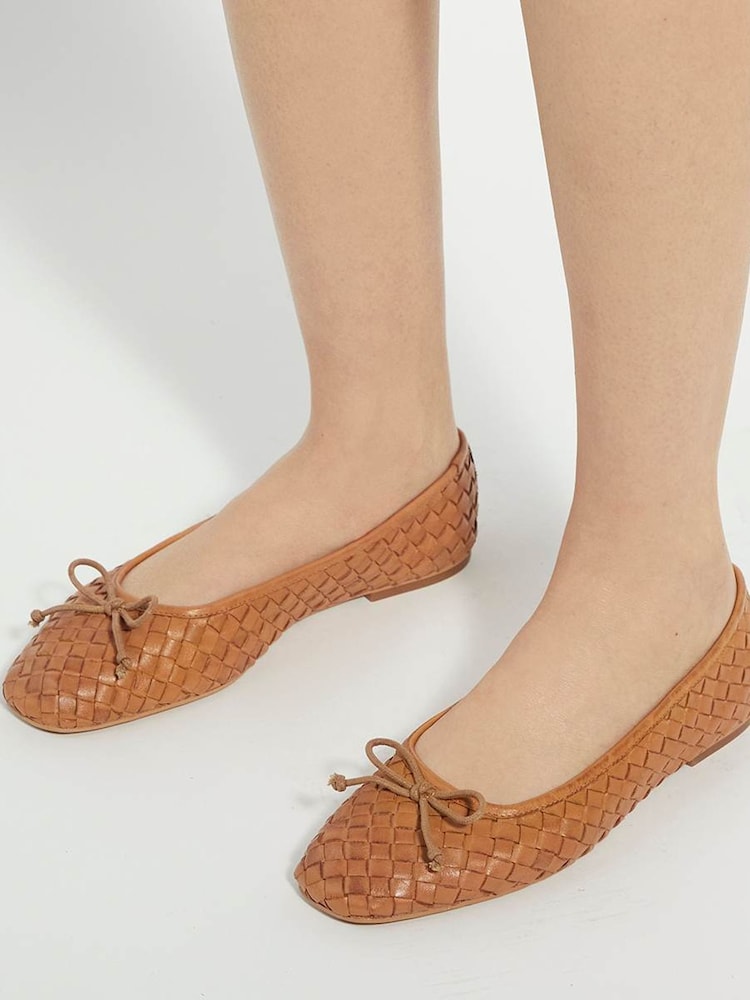 Tan - Dune London Heat Woven Ballerina Shoes - Bild 6 von 6 Tan - Dune London Heat Woven Ballerina Shoes - Bild 6 von 6