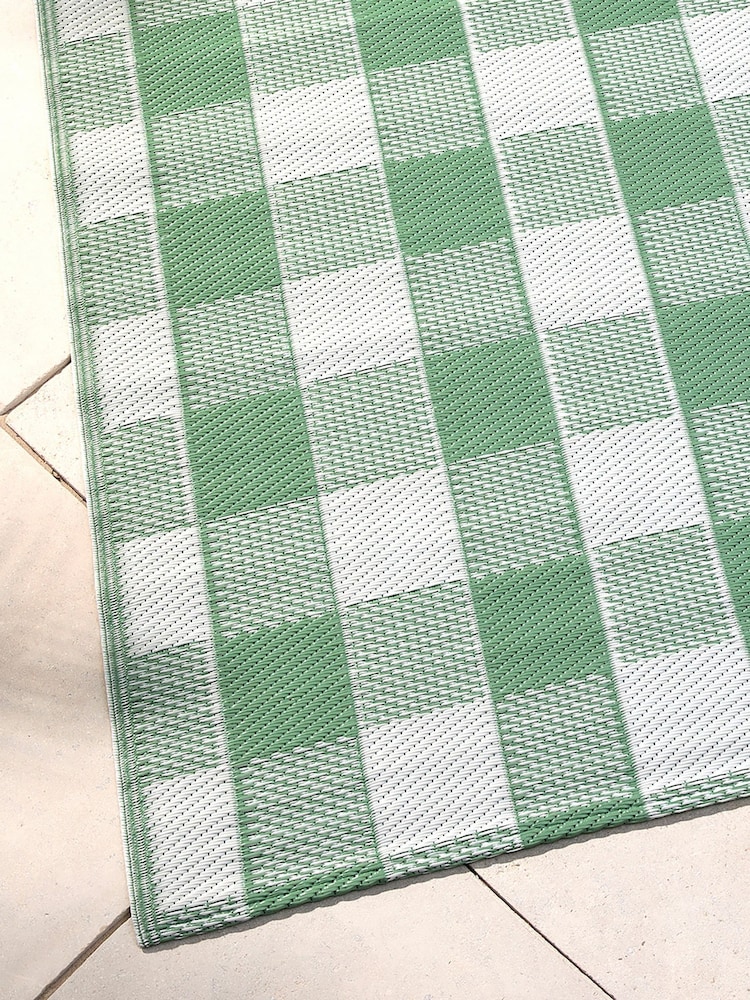 Dreams & Drapes Green Gingham UV Resistant Outdoor Rug - Image 2 of 4